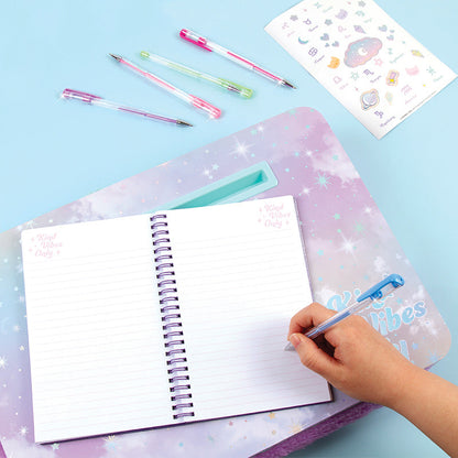 Bàn học mini xinh xắn